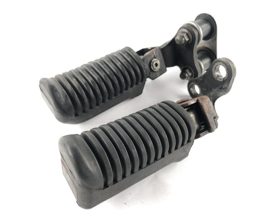 Yamaha XS 400 2A2 [1982] - Set Footrest Driver Footrests