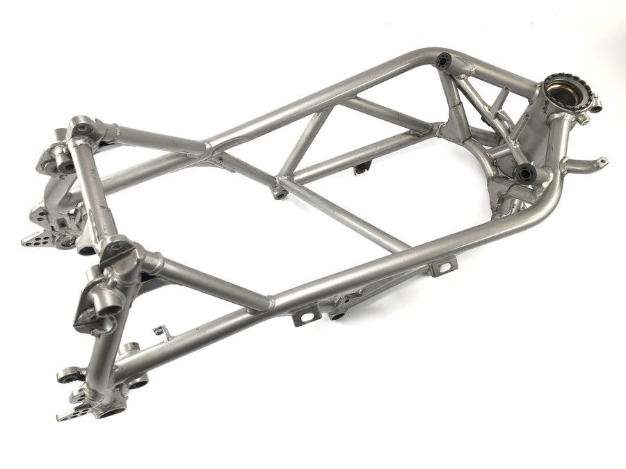 Ducati 999 H4 [2003] - rám s papíry