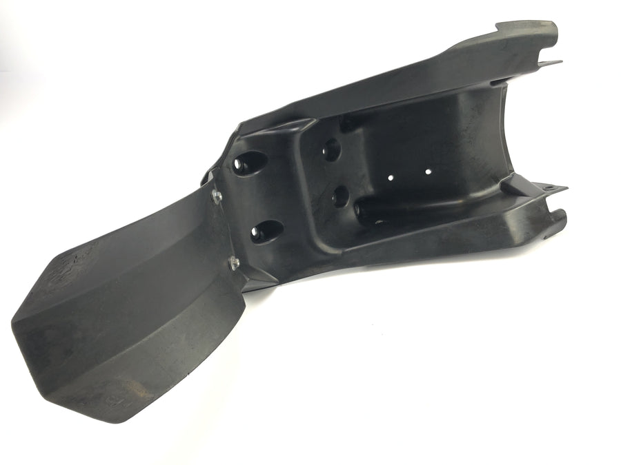 Husqvarna SM 630 A4 [2010] - sakra pod vnitřním obložením Splash Protection