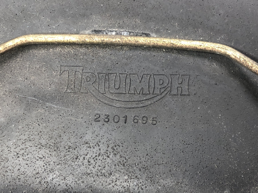 Triumph Tiger 955i 709EN [2003] - lavicové sedadlo řidiče