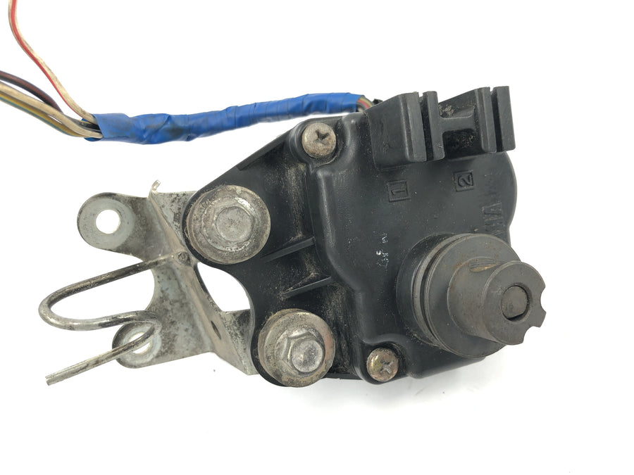 Yamaha YZF 750 R 4HN [1995] - servo pohonu Exup