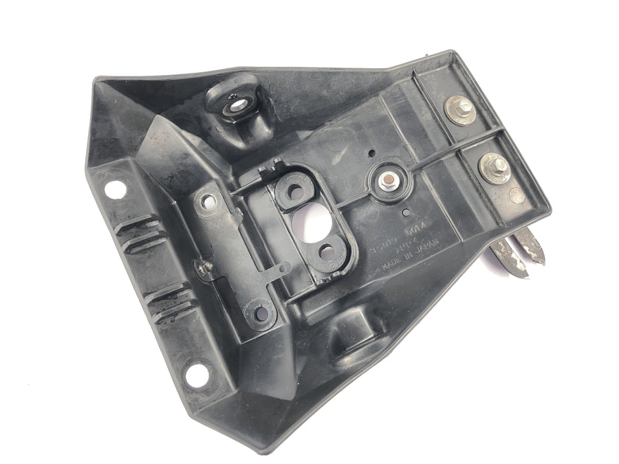 Kawasaki VN 1600 průměrný pruh VNT60B [2005] - Splash Protection Zadní opláštění