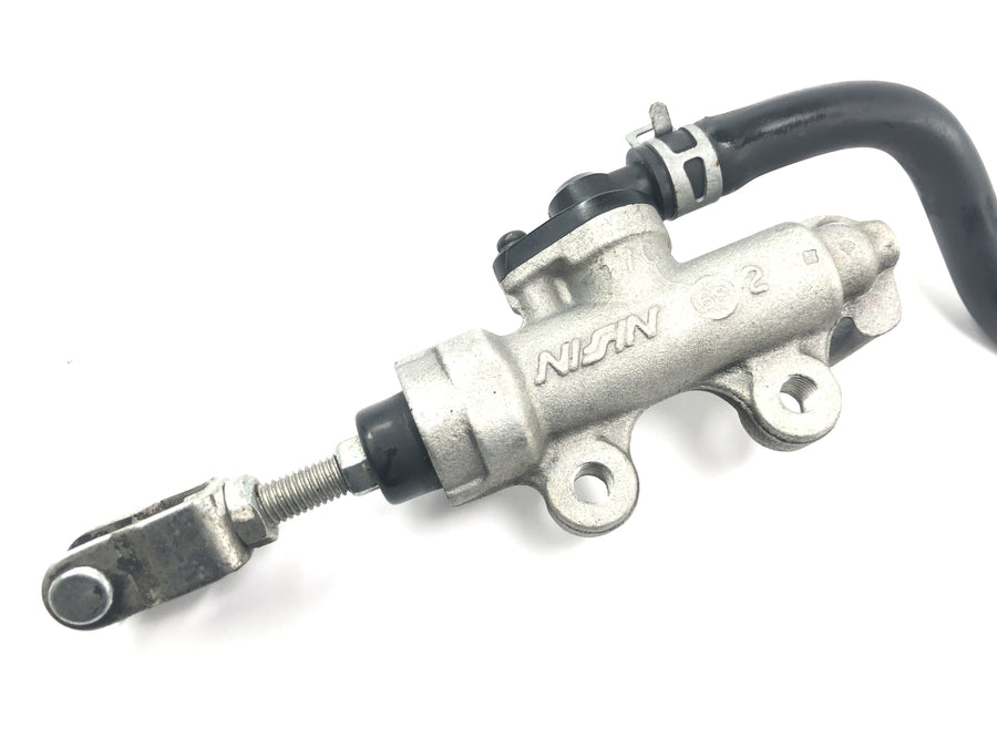 Suzuki GSF 1250 SA Bandit WVCH [2007] - Nožní brzdová pumpa Zadní brzdová pumpa