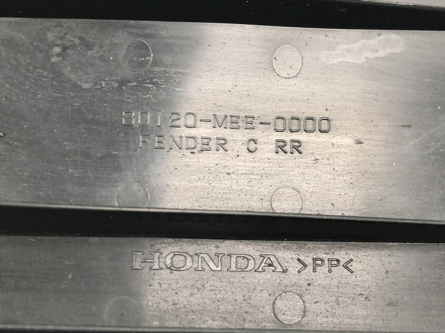 Honda CBR 600 RR PC37 [2004] - Ochranný kryt zadního kola