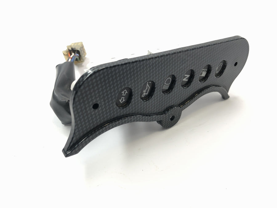 Triumph Speed ​​​​Triple T509 [1998] - Kontrolky na ovládacím panelu displeje v kokpitu