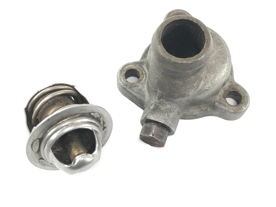 Sachs ZX 125 [1998] - termostat pouzdro termostatu regulátor chladicí vody chladicí systém