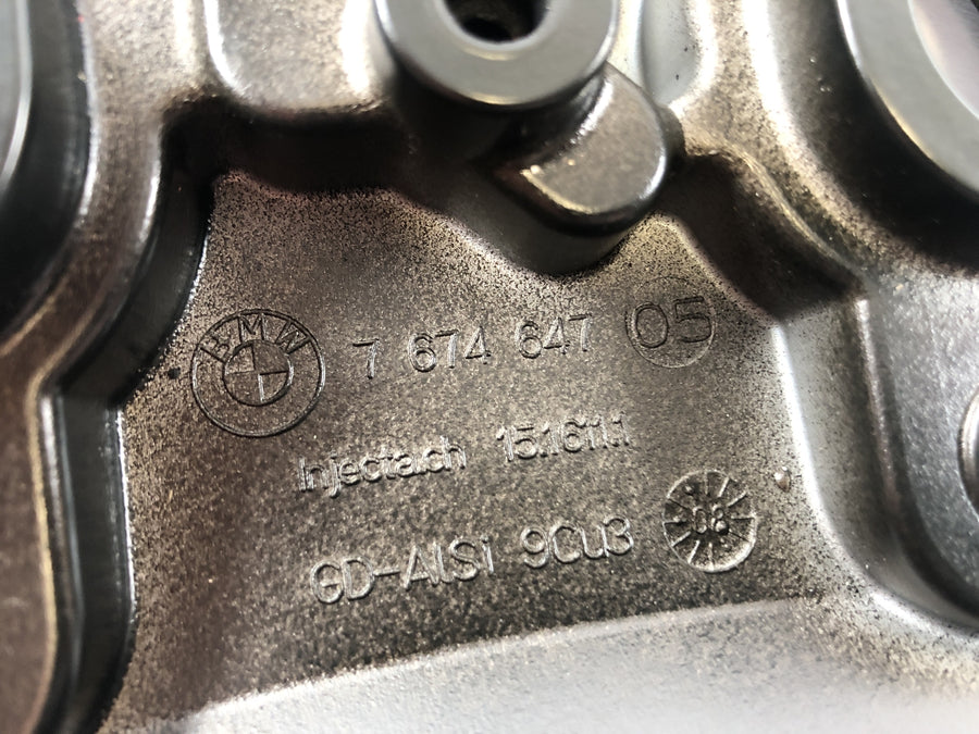 BMW K 1300 S K12S [2010] - Víko víka ventilu