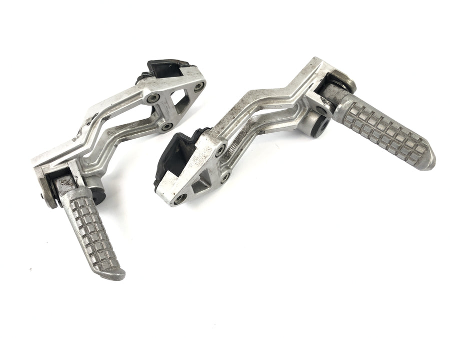 Kawasaki ZX -10 ZXT00B [1990] - Footrest Facility Socius Footrests vlevo a vpravo