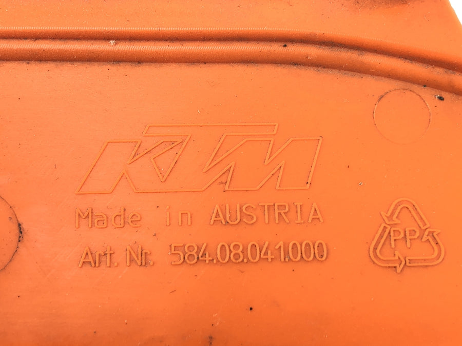 KTM LC4 640 EGS [2004] - Boční opláštění levého pláště