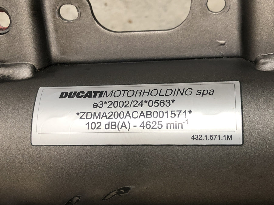 Ducati Multistrada 1200 S Touring [2009] - Rám hlavního rámu s papíry