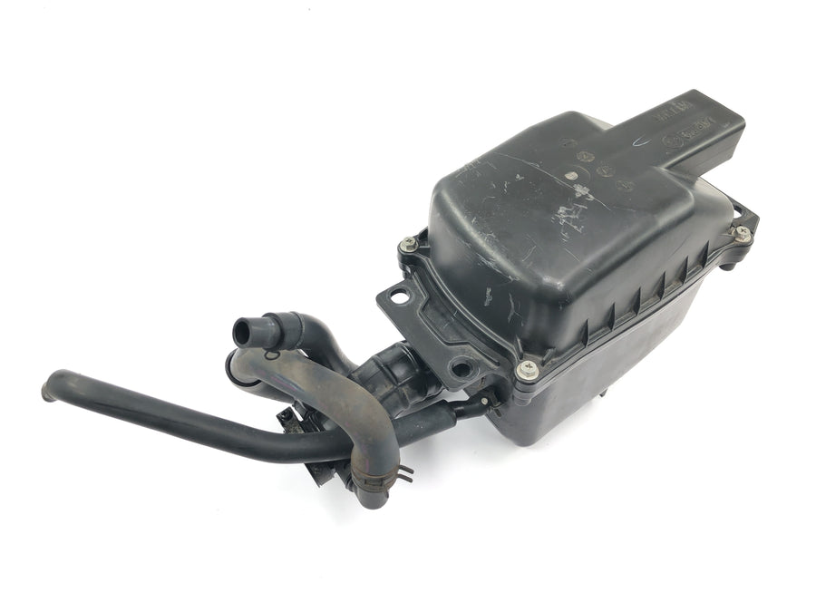 Yamaha WR 125 X DE07 [2010] - Skříň vzduchového filtru Skříň vzduchového filtru Sací skříň Airbox