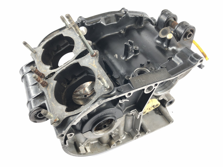 Yamaha RZ 250 R 29L [cca. 250 ypvs] - prázdné krytiny motoru