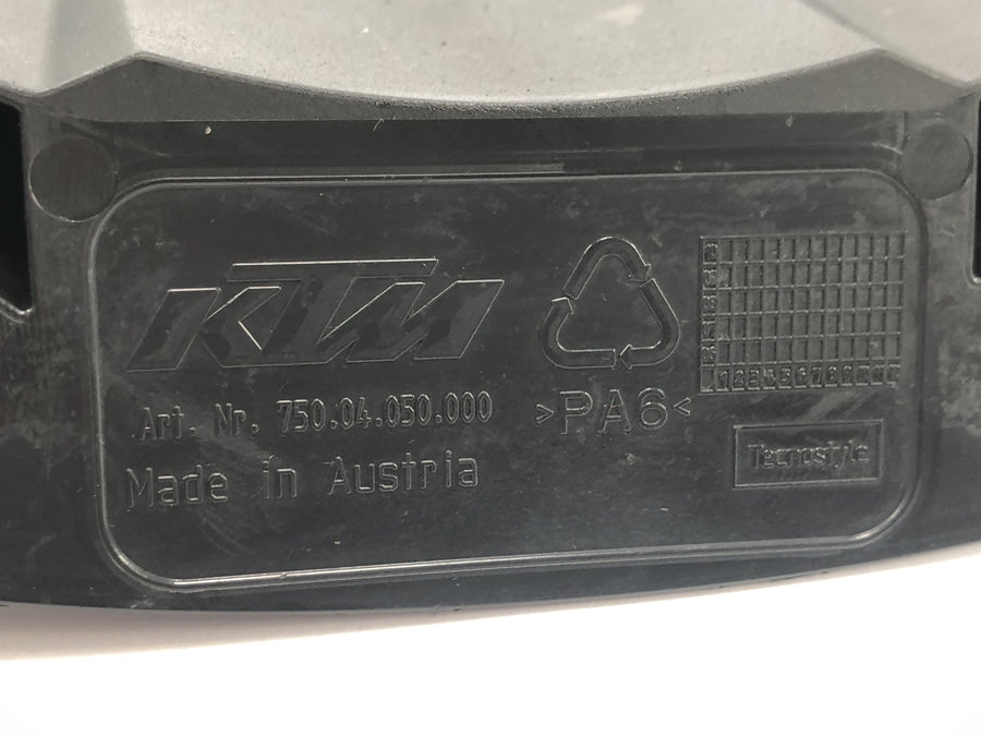 KTM Duke 690 A3 [2012] - Kapota krytu zadního kola