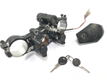 Beta RR 125 [2018] - Můstek horní vidlice se zámkem zapalování