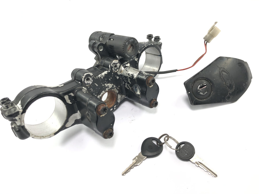 Beta RR 125 [2018] - Můstek horní vidlice se zámkem zapalování