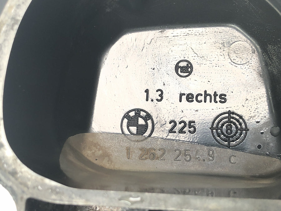 BMW R 100 GS 247E [1991] - Víko ventilů Víko hlavy válců pravé