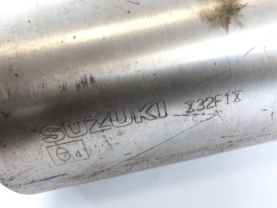 Suzuki GSF 1200 S Bandit WVA9 [2003] - Výfuk s hedvábnou se známkami opotřebení
