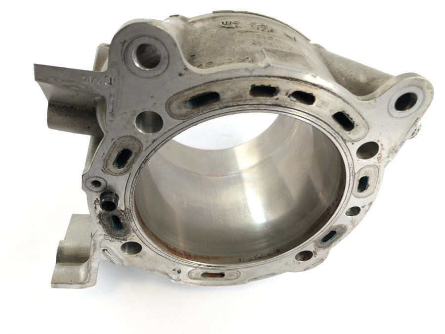 Ducati 1098 S H7 [2009] - válec za sebou