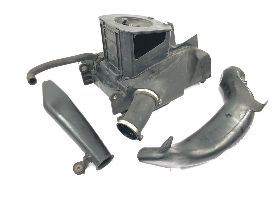 BMW R 1100 RT 259 [1999] - skříň vzduchového filtru skříň vzduchového filtru airbox