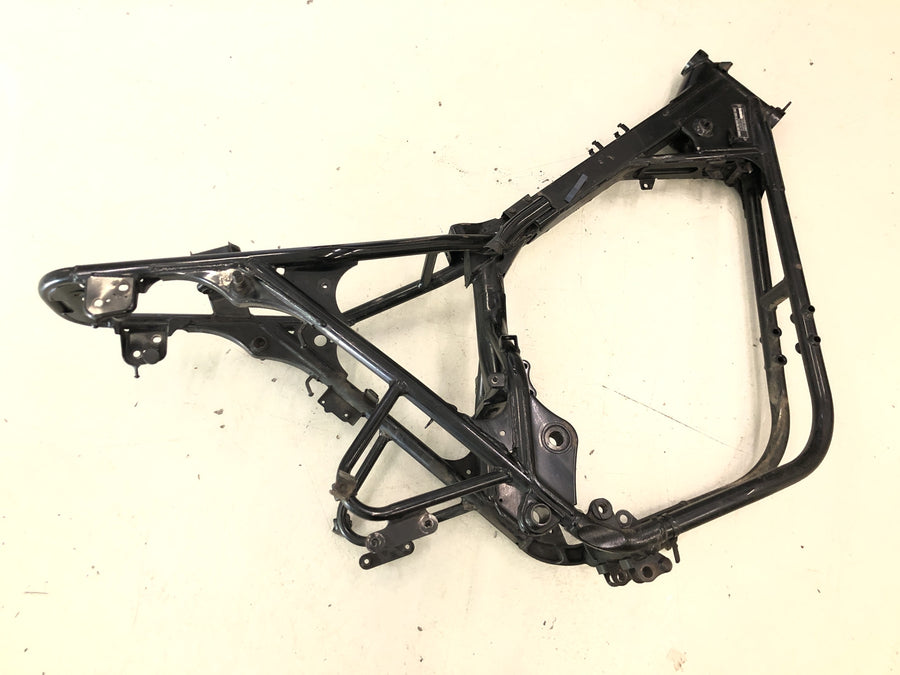 Kawasaki W 650 EJ650A [1999] - Frame with papers