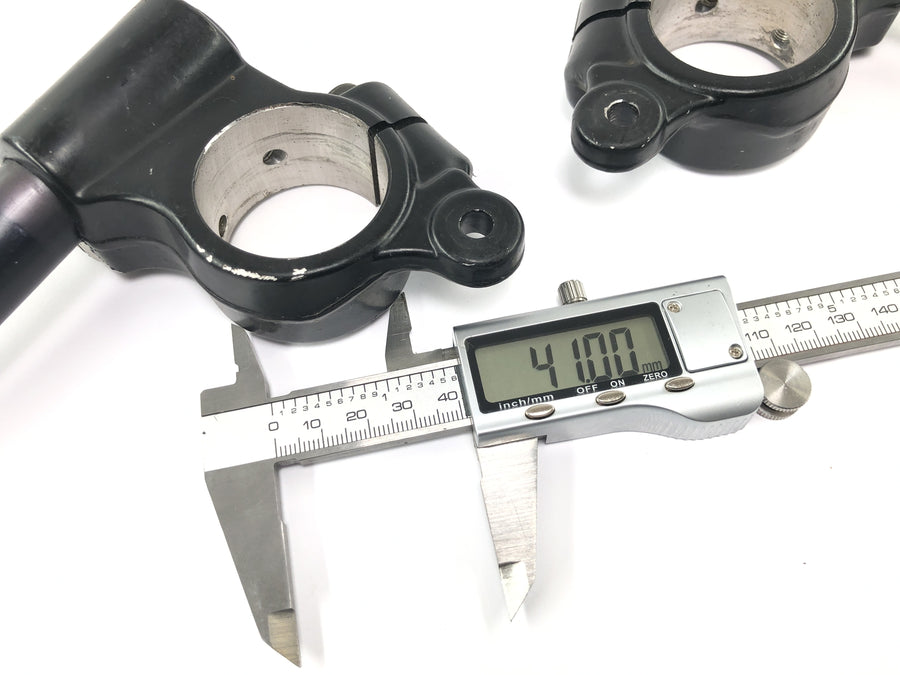 Suzuki GSX R 1100 GU74C [1987] - nástavce řídítek 41 mm levé a pravé Clipons nástavce řidítek