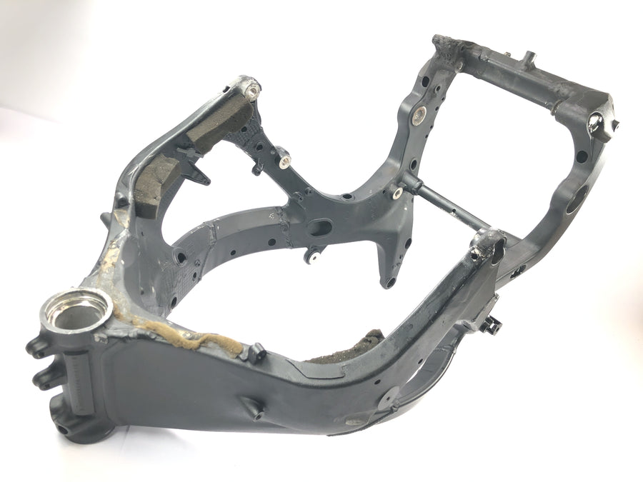 Honda CBR 1000 RR SC57 [2006] - Rám s papírovým hlavním rámem