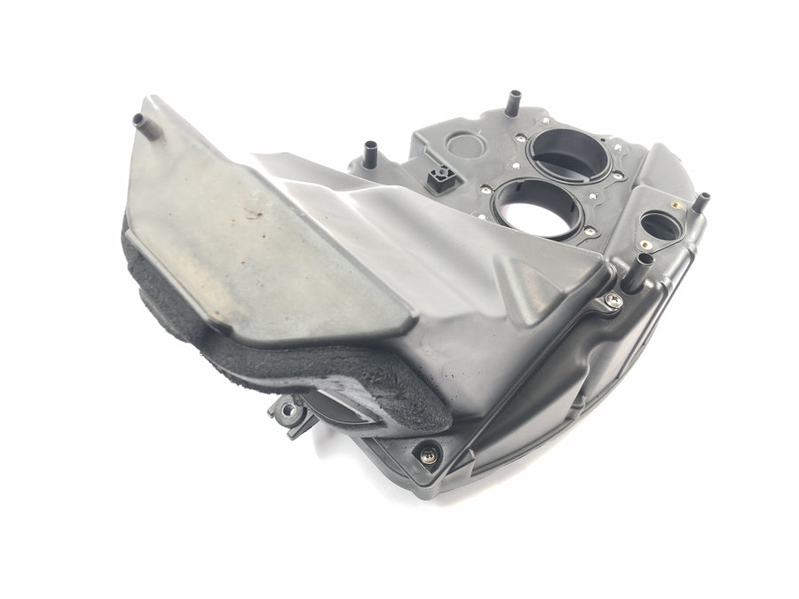 Aprilia RSV 1000 R [2004] - skříň vzduchového filtru skříň vzduchového filtru airbox