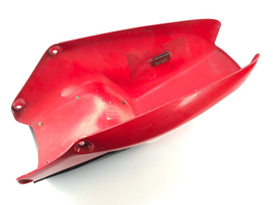 Ducati 900 SS [1991] - Pohyb sedadla sedadla zadního opláštění