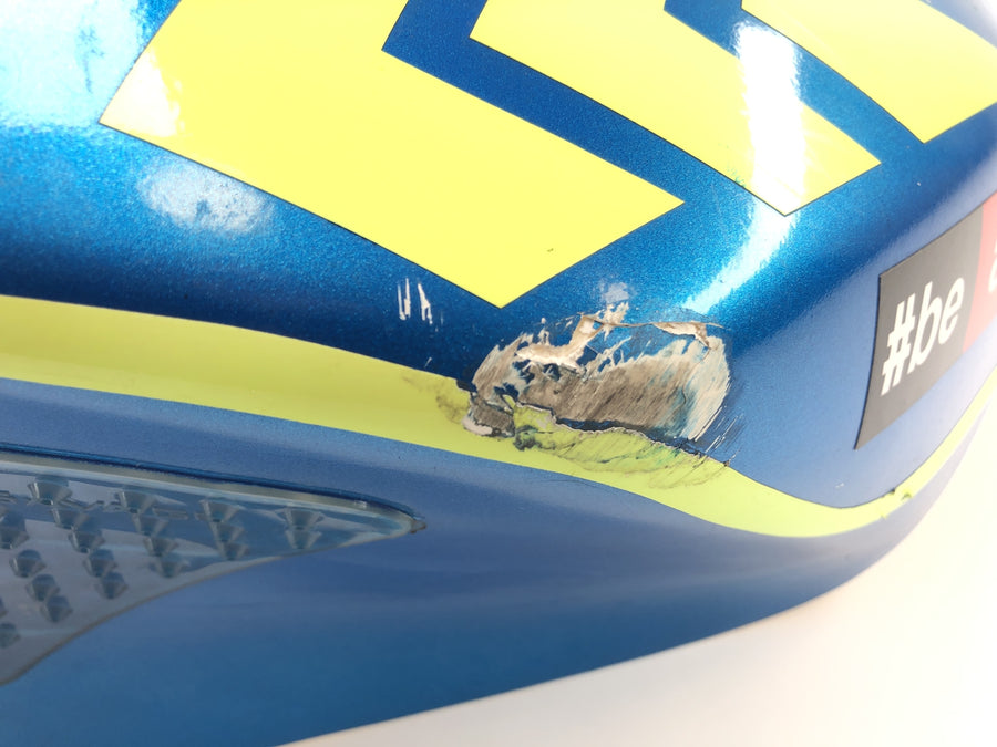 Aprilia RSV4 1000 [2010] - Tank Cladding