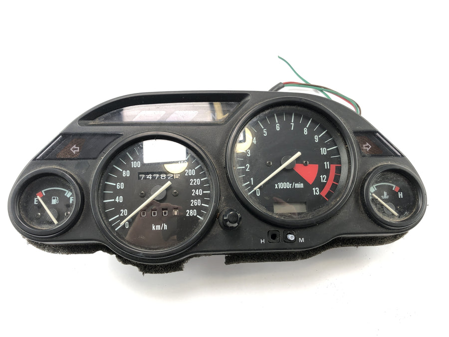 Kawasaki GPZ 1100 ZXT10E [1997] - Rychlostní displeje kokpitu nástroje Tachometer