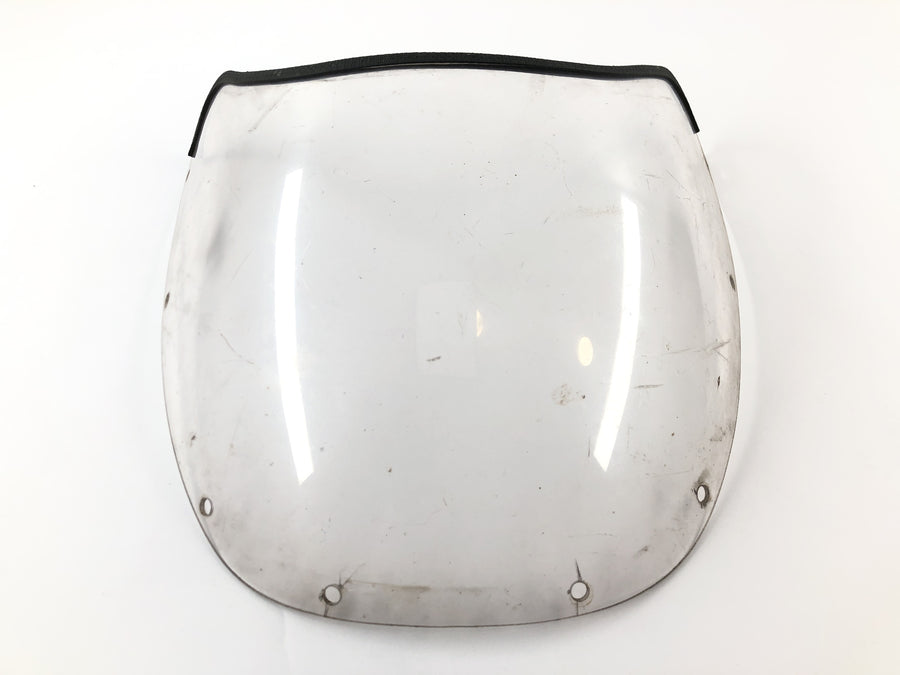 Suzuki RG 250 Gamma GJ21D [1987] - Poškrábaný panel čelního skla