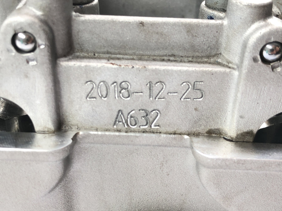 Aprilia SX 125 KX [2018] - Hlava válců Hlava motoru Hlava ventilu není kompletní