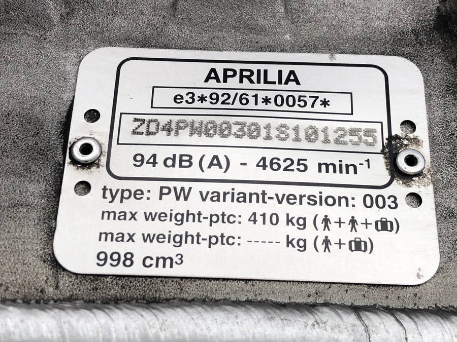 Aprilia RST 1000 FUTURA [2002] - rám s papíry