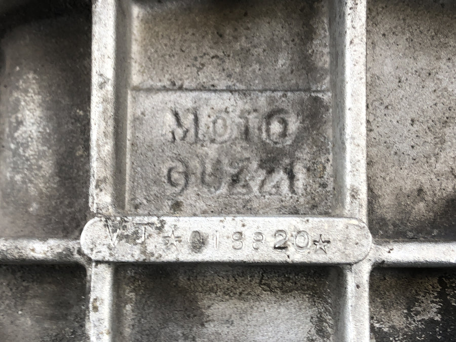 Moto Guzzi California II VT [1985] - Motor Housing prázdné pouzdro
