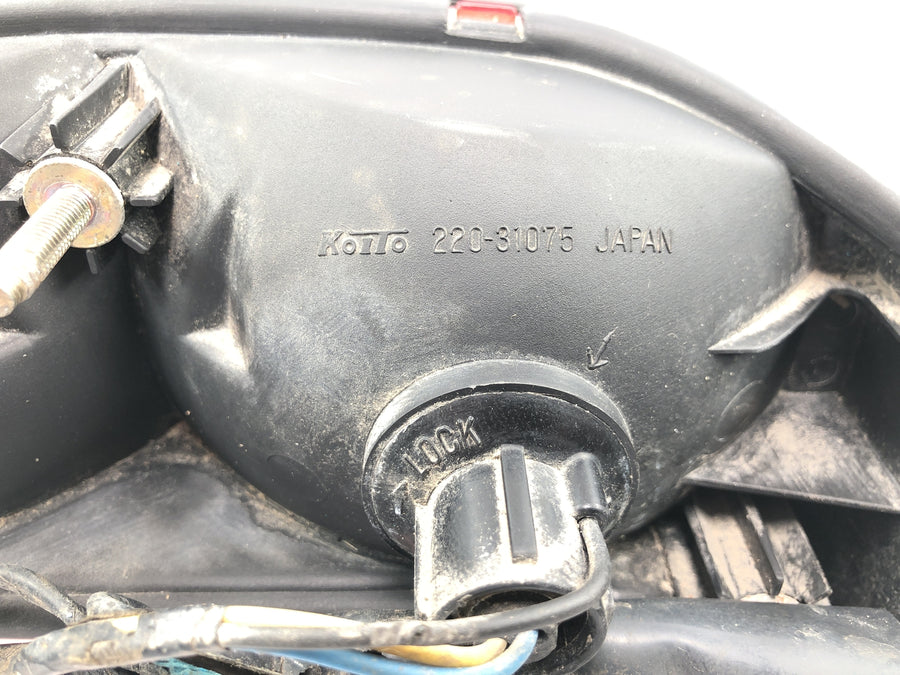 Yamaha GTS 1000 4FV [1997] - Zadní světlo s blinkry