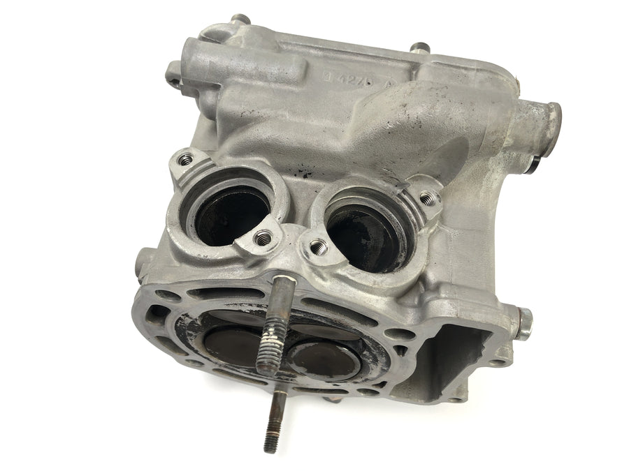 Husqvarna SM 630 A4 [2010] - hlava válce pro revizi ventilů vadných