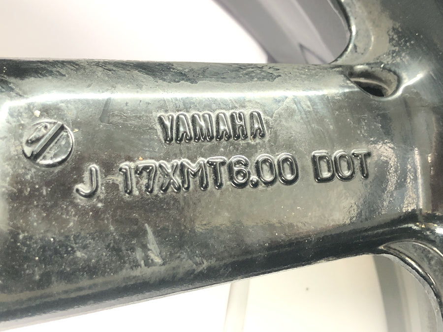 Yamaha YZF R1 RN04 [2001] - ráfek zadního kola ráfek kola kompletní s řetězovým kolem 17 palců 17x6,00"