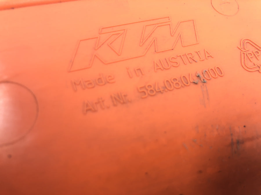 KTM 640 Adventure LC4 [2001] - Boční kryt kapotáže boční panel vlevo