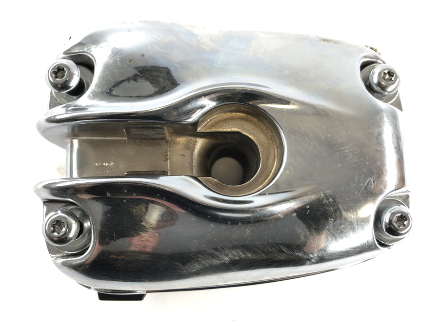 BMW R 1200 C 259C [1997] - víko ventilu vpravo