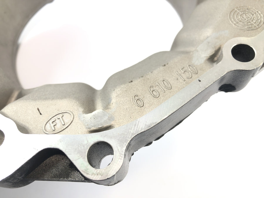 Aprilia RSV 1000 RP Mille [2001] - Kryt motoru uvnitř