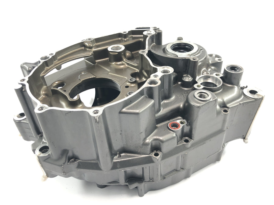 Yamaha MT 03 RM02 [2007] - skříň motoru kliková skříň blok motoru prázdný skříň