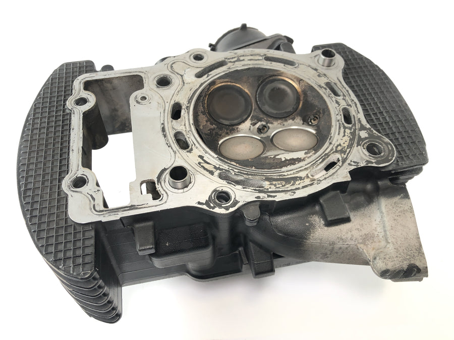 Suzuki VZ 1500 WVCU [2011] - hlava ventilu hlavy válců