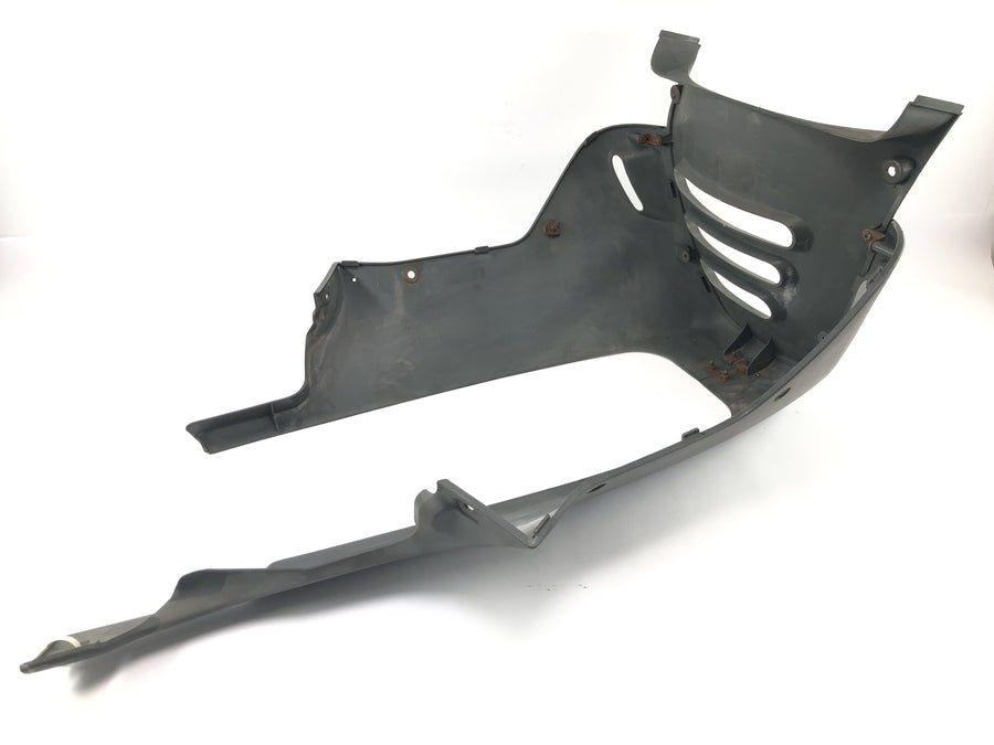 Honda ST 1100 SC26 Pan European [1990] - Kapota pod kapotáží, přední spoiler
