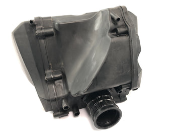 Yamaha MT 03 RM02 [2007] - skříň vzduchového filtru skříň vzduchového filtru airbox