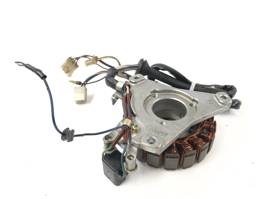 Yamaha RZ 250 R 29L [cca. 250 ypvs] - alternátor s vyzvednutím