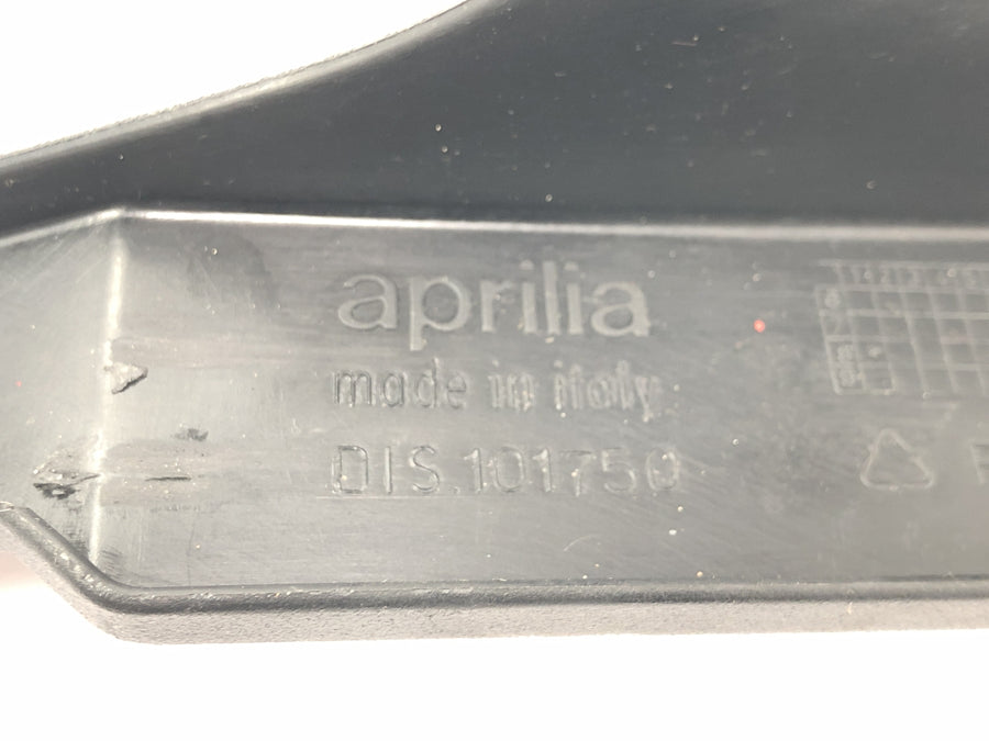 Aprilia Mille RSV 1000 ME [1999] - Kryt řetězu zadní kryt řetězu plastový