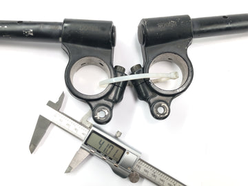 Suzuki GSX R 1100 GU74C [1987] - pahýl řídítek nacvakávací pár řídítek levý pravý přední 41 mm - 0