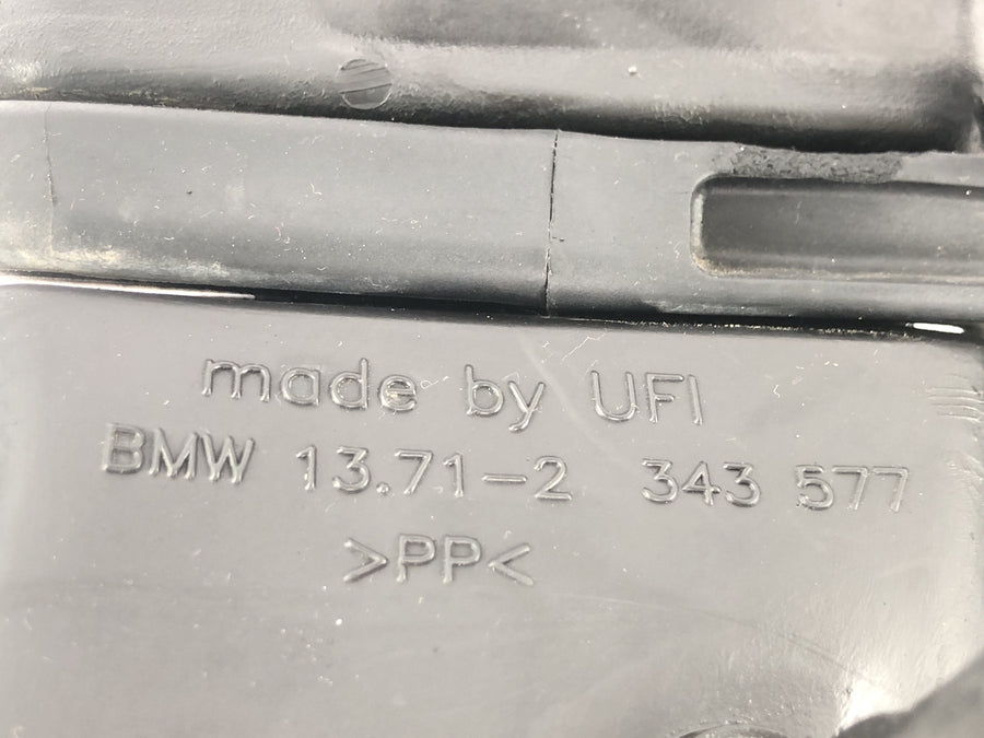 BMW F 650 GS R13 [2000] - Skříň vzduchového filtru, sací skříň, skříň vzduchového filtru, vzduchová skříň