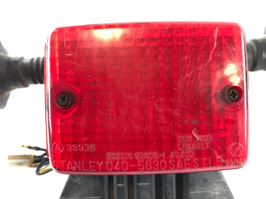 Yamaha XT 600 Zenere 34L [1985] - držák poznávací značky se signály a zadní světla