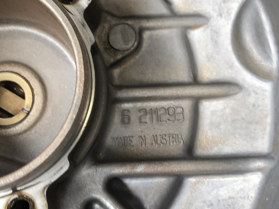 BMW F 650 GS R13 [2000] - Kryt alternátoru Lima kryt motoru levý